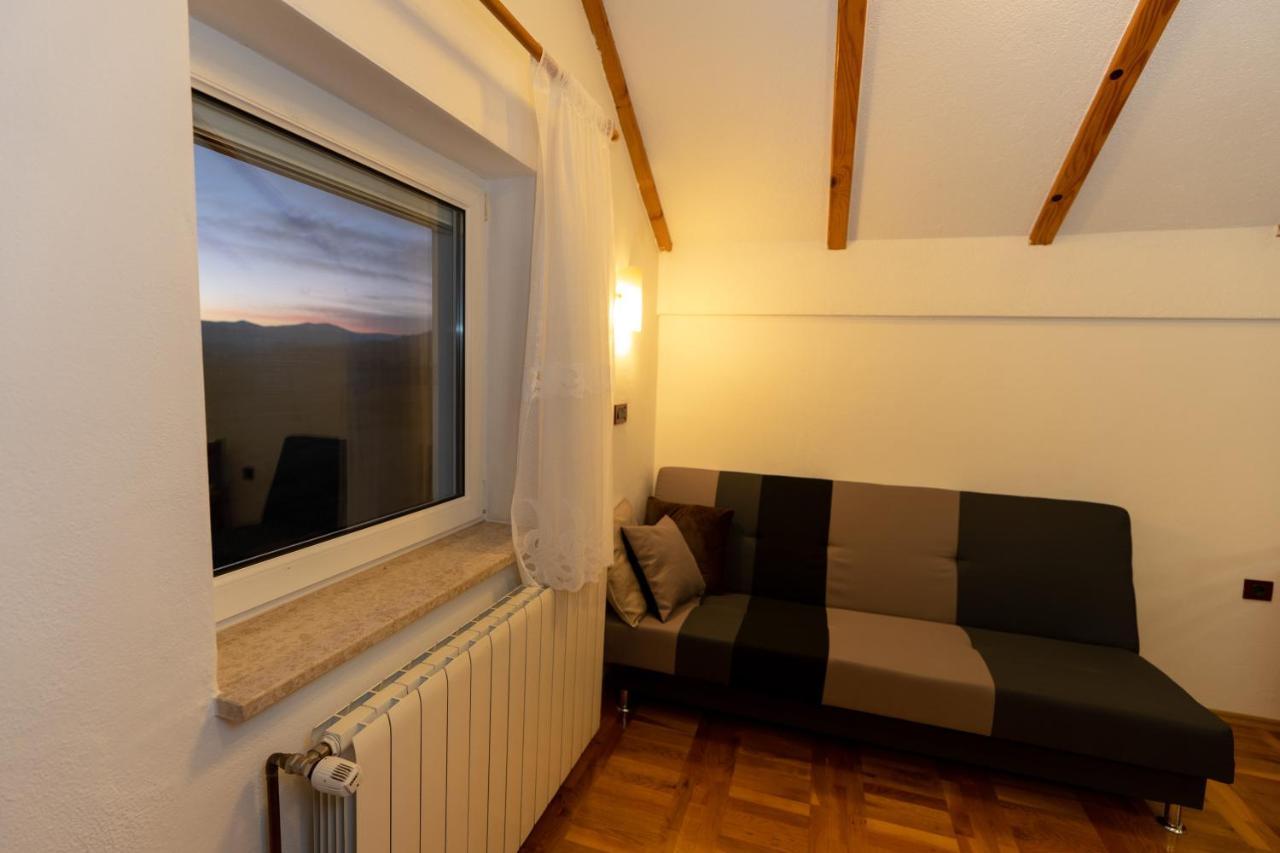 Apartman Miramare Otočac Exteriér fotografie