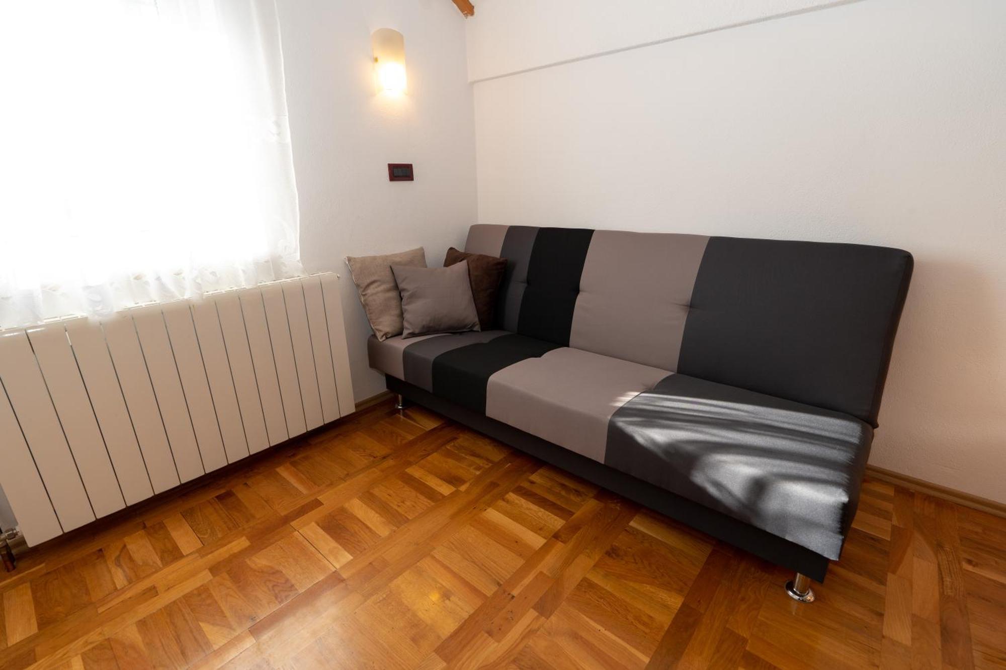 Apartman Miramare Otočac Exteriér fotografie