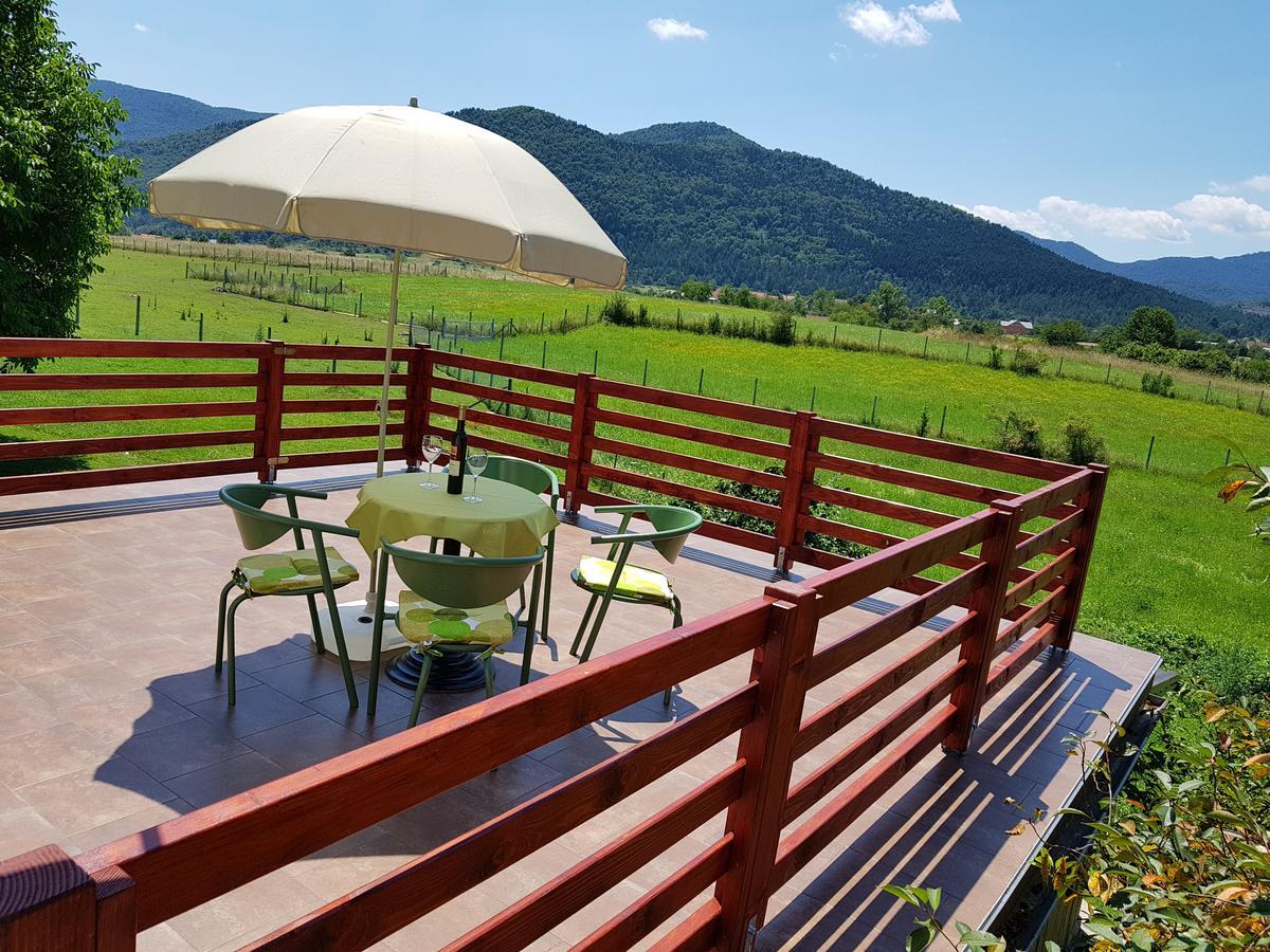 Apartman Miramare Otočac Exteriér fotografie