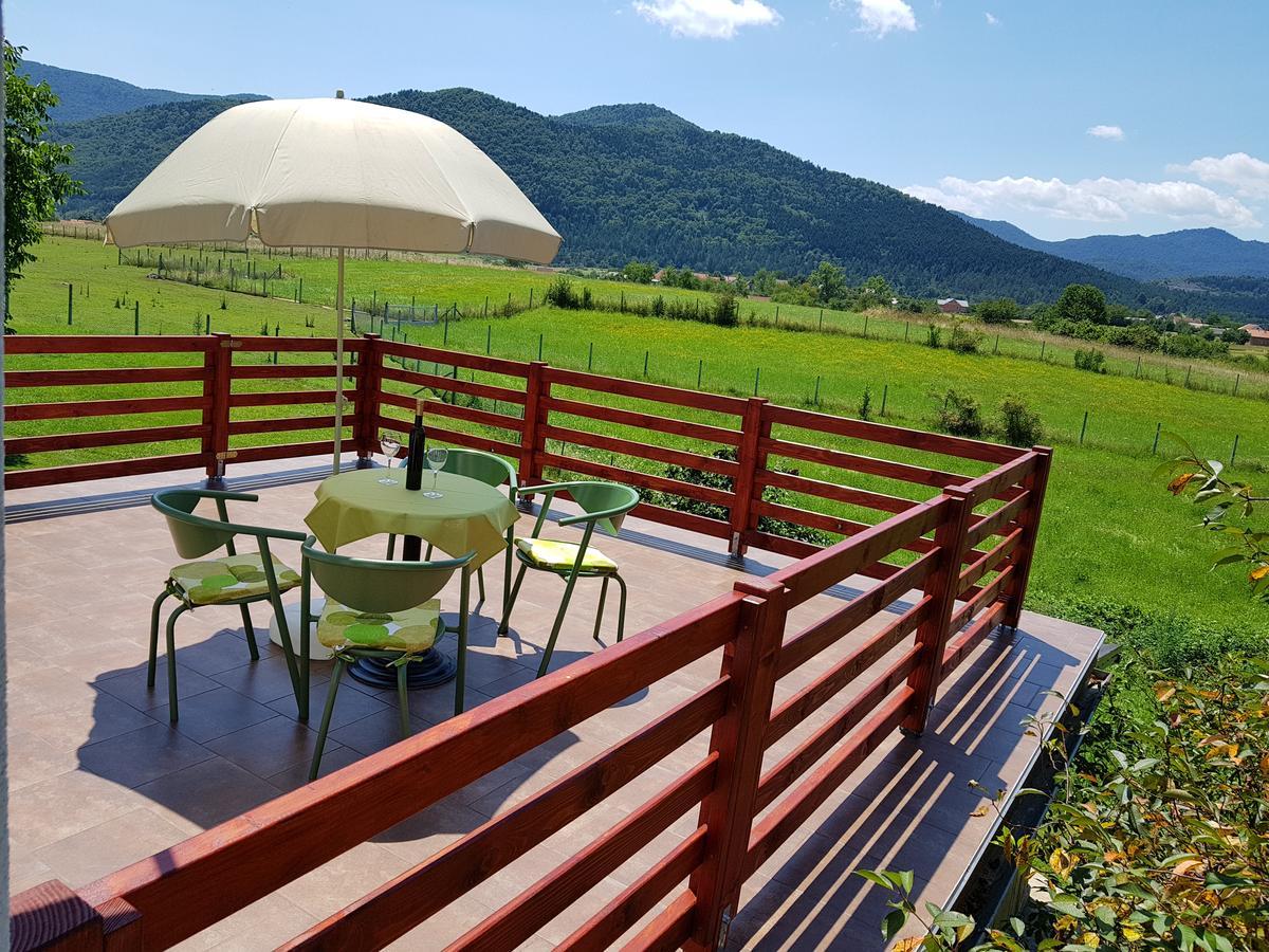 Apartman Miramare Otočac Exteriér fotografie