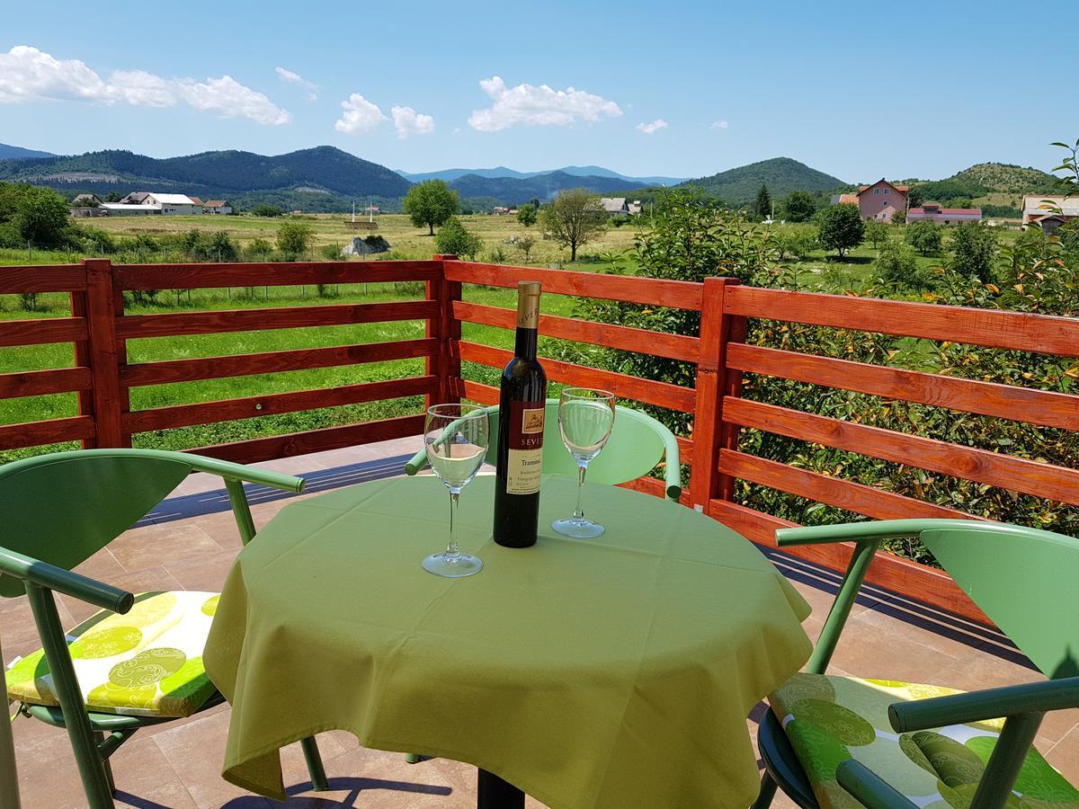 Apartman Miramare Otočac Exteriér fotografie